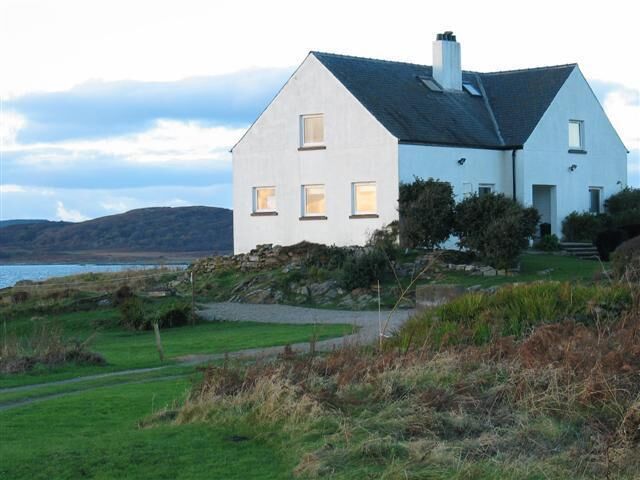 The Battery. Country house overlooking the entrance to West Loch Tarbert.