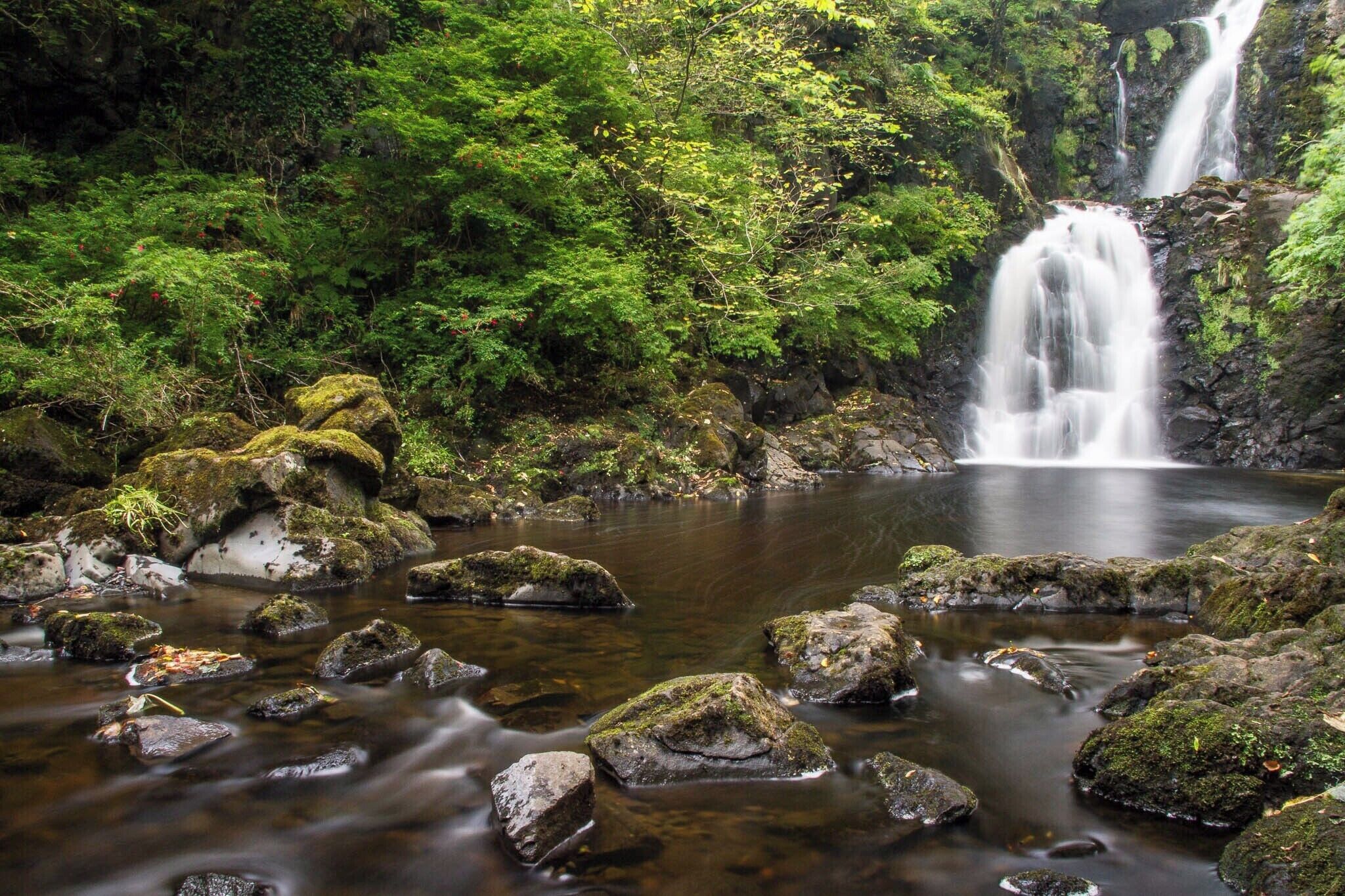 Rha Falls

This is a real hidden gem short walk from the single track road at Uig.