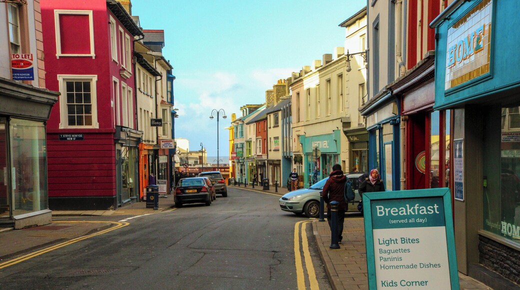 It was a Sunday in winter