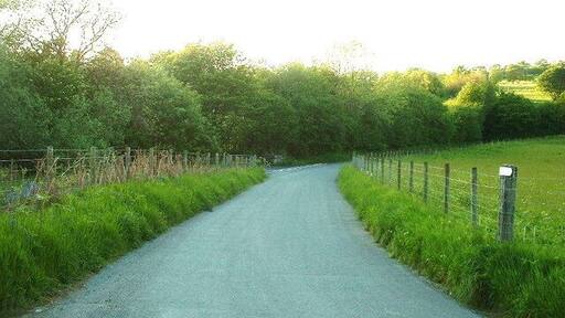 Road junction near Crynierth
