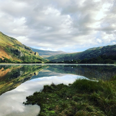 Small tranquil lake near Snowdon.
#Snowdon
#Wales
#reflections
#Lake