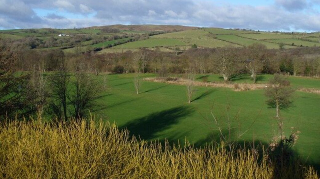 Rhosgoch Golf Course One of the less-likely places to find a golf course - in the middle of Radnorshire hill country. Rhosgoch supports neither a shop nor a pub, but it does have a lovely 9 hole golf course which is one of the friendliest and least formal and most beautiful places you will ever play a round. Also one of the dampest...