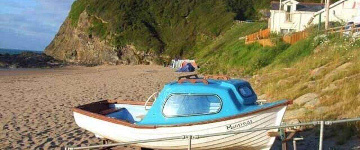 Tresaith, looking east.