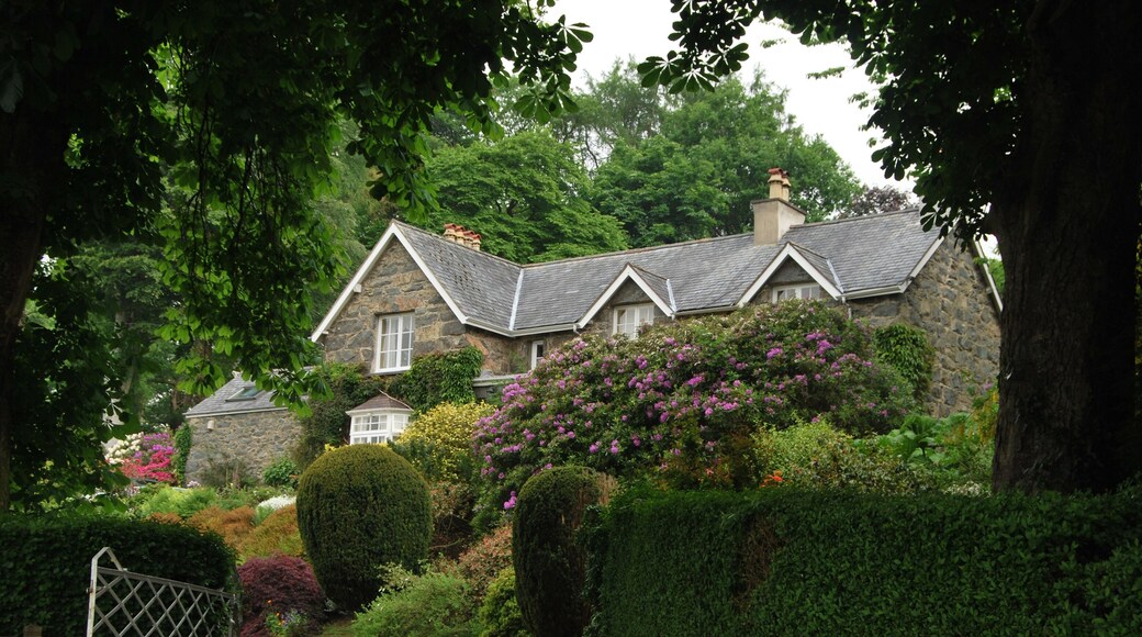 Llamfachreth Old Vicarage