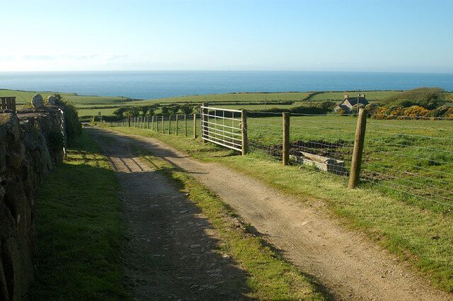 Caerhafod Lodge access drive