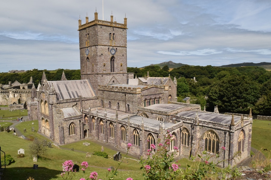 A view of St David's Cathedral before entering the Gatehouse