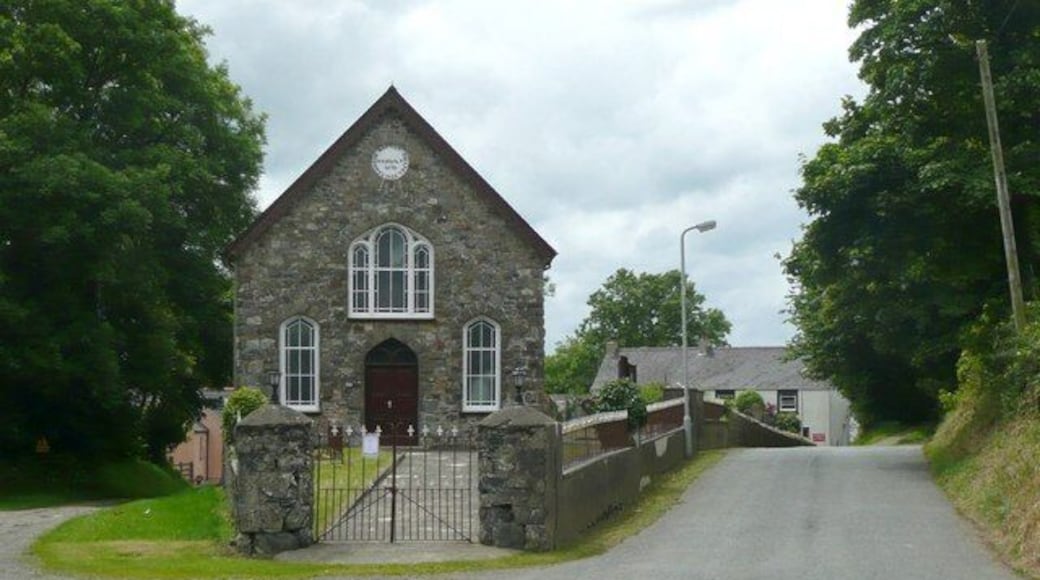 Lebanon Baptist Chapel, Camrose. See 300338 for information and another view. The post office is in the distance.
