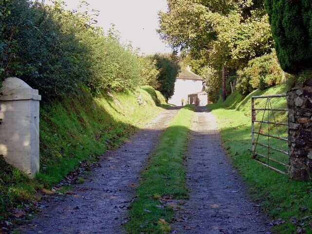 Track to Pantseiri-fach