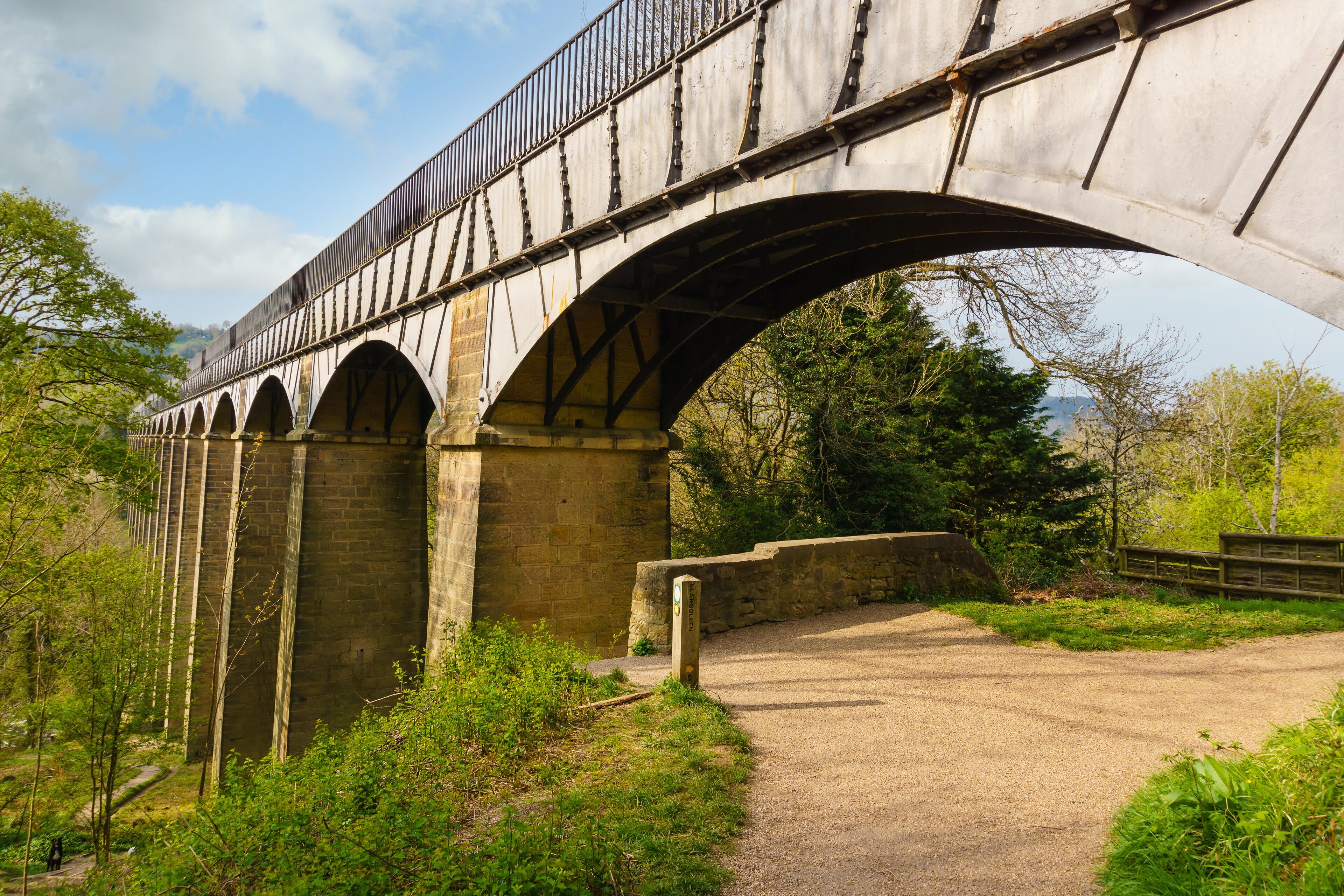 The Froncysyllte aqueduct in the town of Trevor North Wales. A world heritage site built from cast iron and stone designed by Thomas Telford and William Jessop in 1805