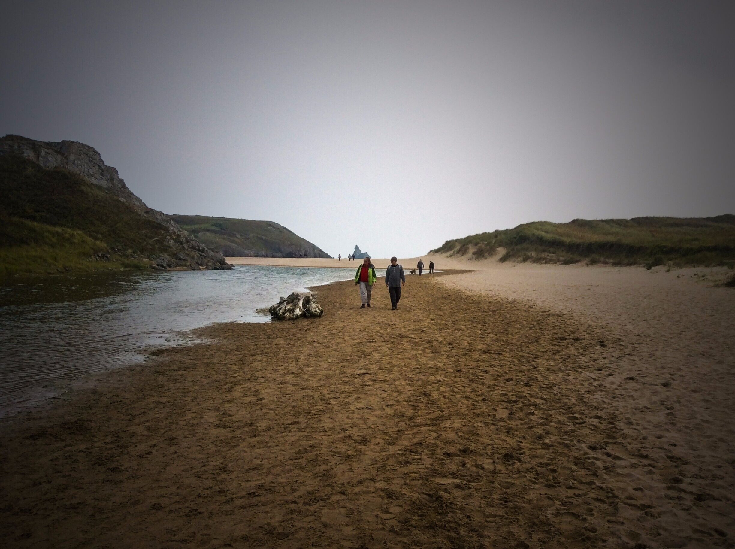 So it's been kind of a long road, but it was a good journey altogether.
Sidney Poitier

The journey for the first day was about 12 miles (19-20 km).  We were walking into a fairly stiff wind for most of the day, but there was no rain and not much climbing.  So, all in all, a pleasant stroll along the beach with amazing scenery.  Highly recommend this hike.
#hiking