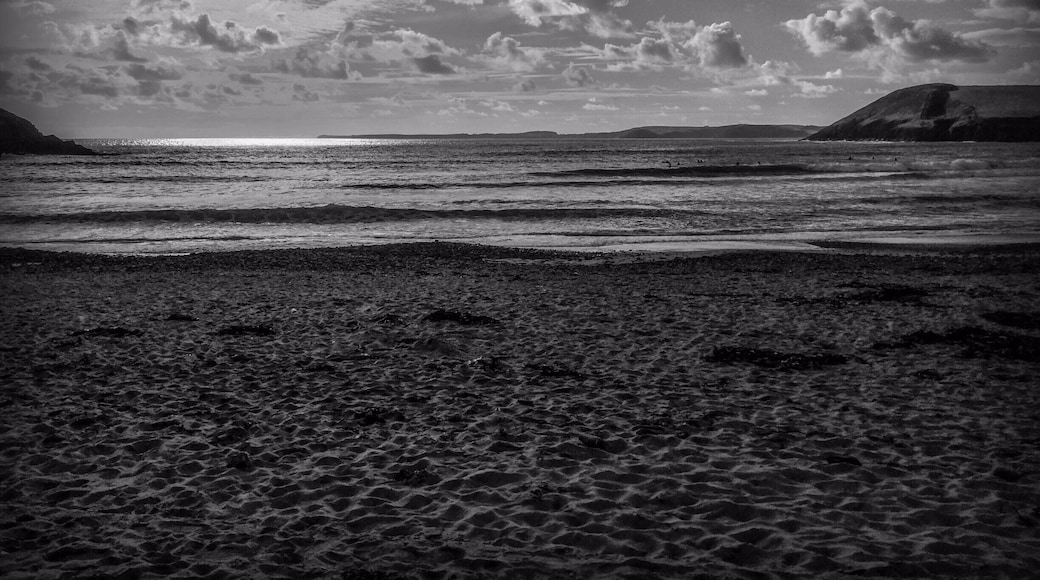 “Shut your eyes and see.”
― James Joyce
Written on the walls of our imagination are the instructions we forgot, a map outlining infinity. I must remember to forget.
#hiking