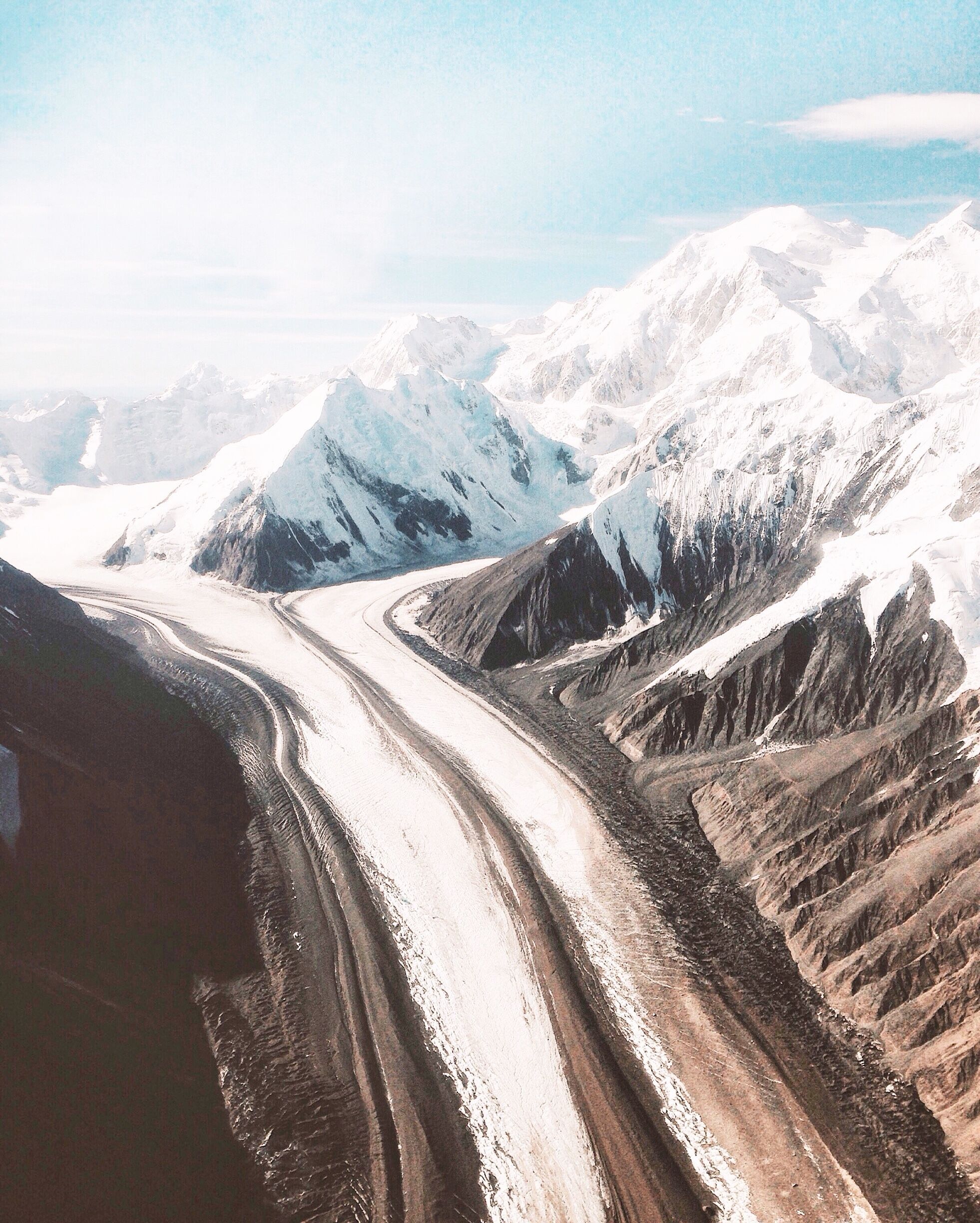 Flying over Mt. Denali and all I can see was endless glaciers #EndlessSummer #Alaska #DenaliNationalPark