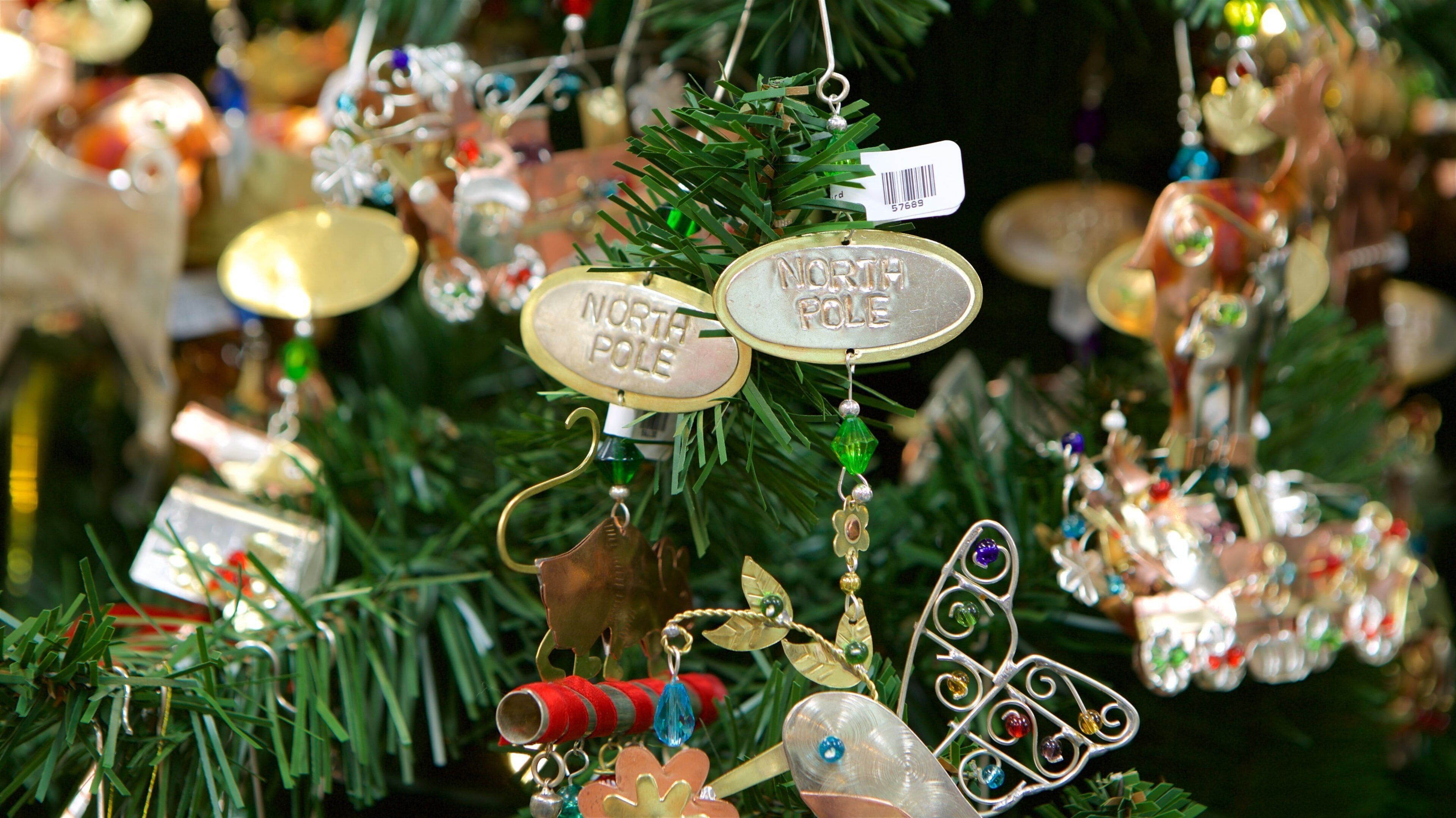 North Pole showing markets