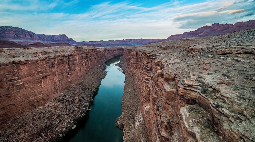 Didn't expect this place to be so beautiful! A hidden gem in Northern Arizona!
#BvSWater
