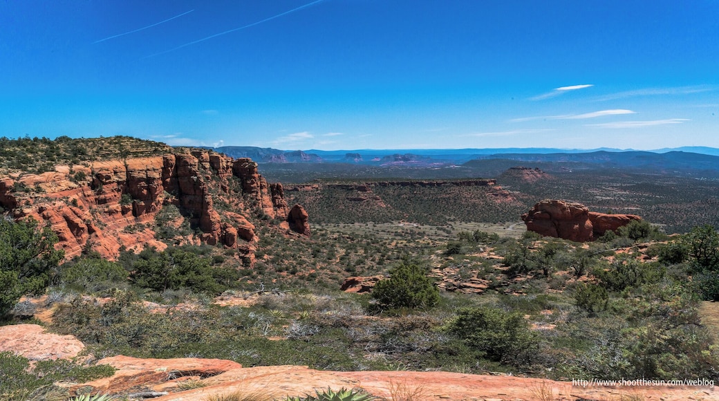 There isn't a spot on Bear Mountain where you can't catch a scene that will make your jaw drop right down to the valley floor.