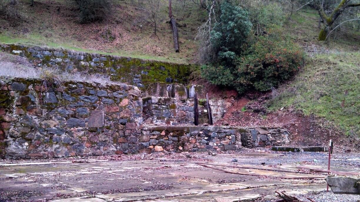 Another angle of the abandoned Keystone Mine