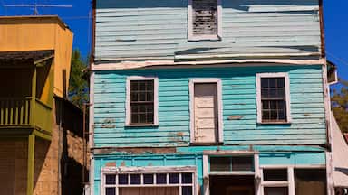 California Angels Camp houses in real old Western