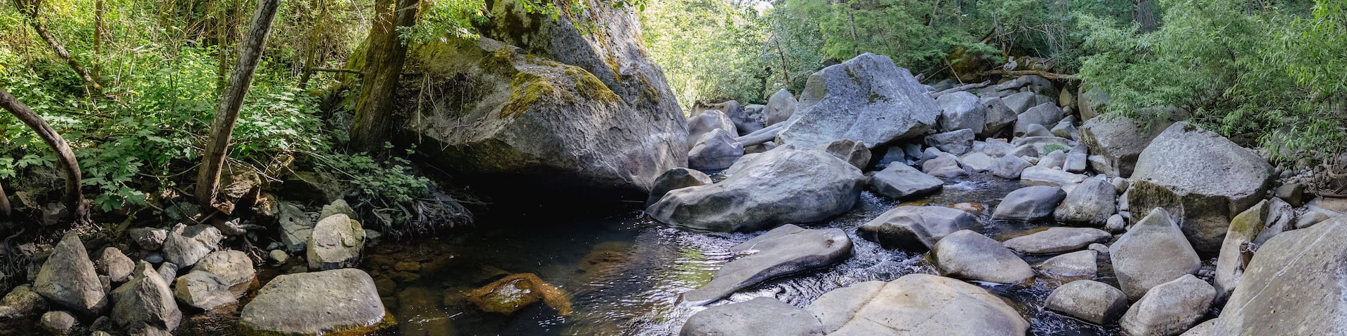 Panoramic view of deer creek in the morning near nevada city california