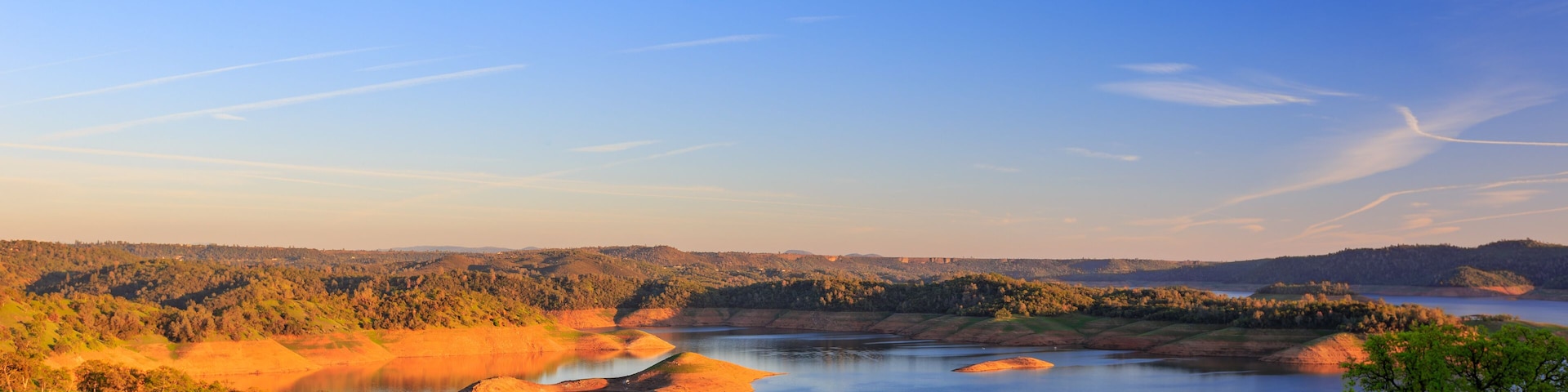 Sunny view of the landscape of San Luis Reservoir State Recreation Area