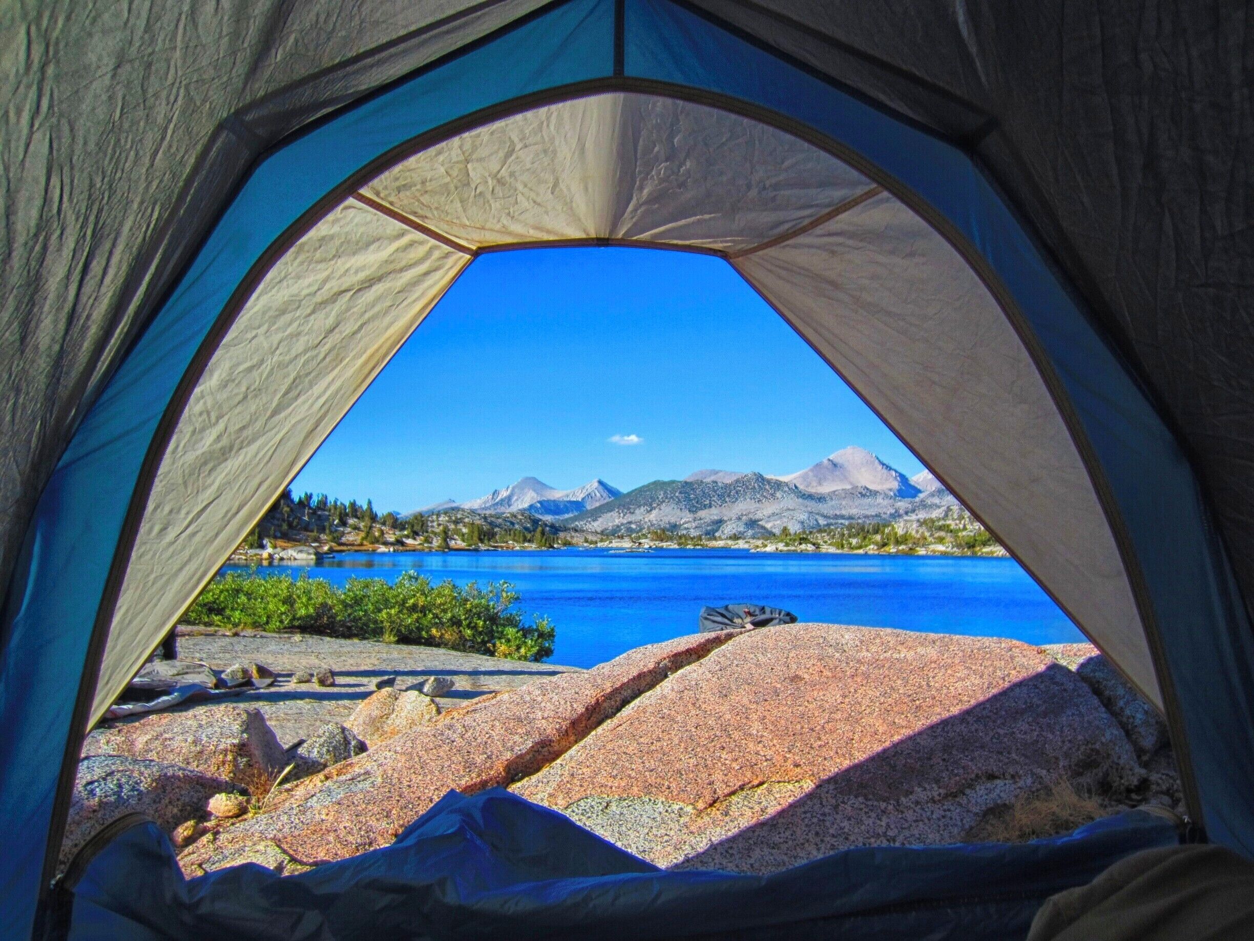 Day 10 on the John Muir Trail. Camped at Marie Lakes overlooking the water
#lifeatexpedia