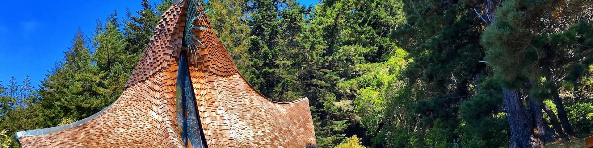 Sea Ranch Chapel opens 7days a week...
A non-denomination chapel...
tucked in a long hwy 101 along Sea ranch Town...
Not to be missed when in Mendocino Coast