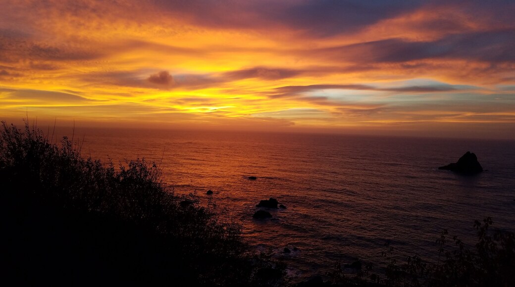 Sunset at Trinidad Vacation Rental www.trinidadcaliforniarental.com