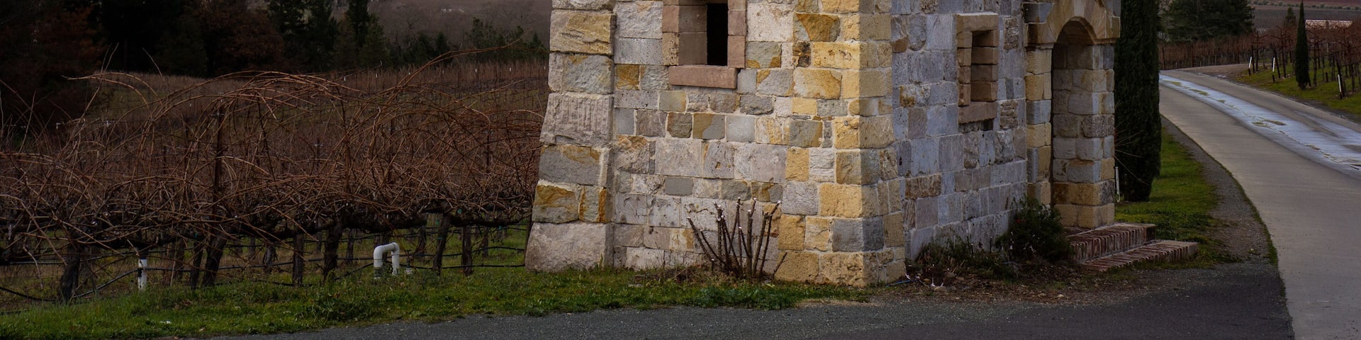 Building in wine country Itailian