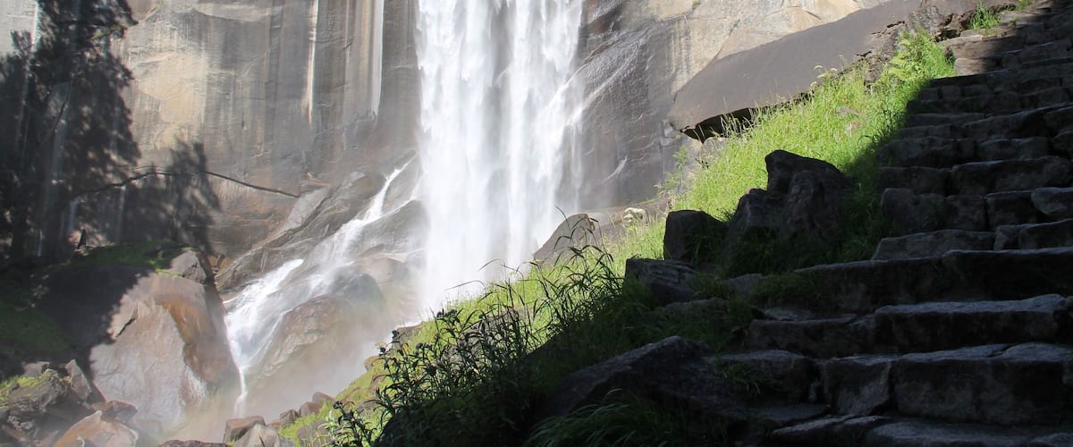 The Vernal falls in Yosemite is a must see trail. Easy enough for everyone (5 miles), you follow up Vernall river till the top, taking advantage of a magnificent landscape all the way up, with the water of the fall going down in the valley. A must se place in Yosemite...