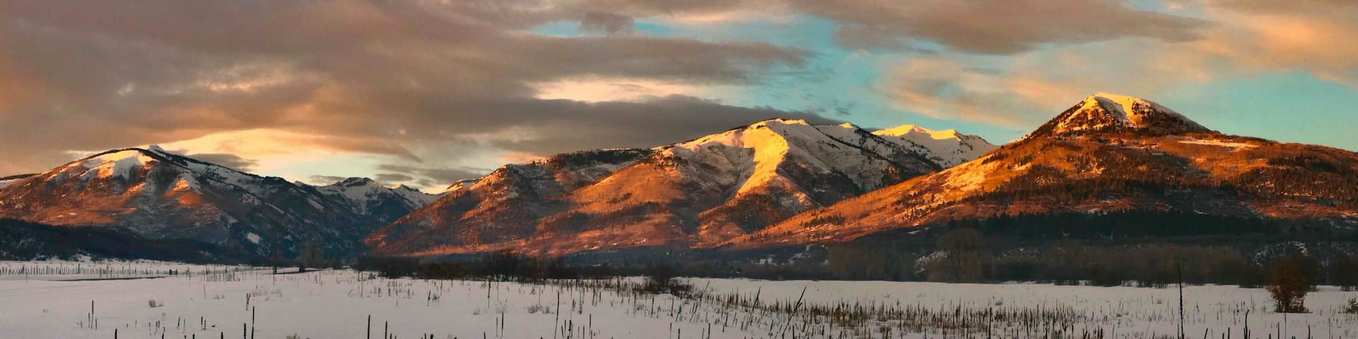 La Plata Canyon to the west of Durango CO excellent location for a spot of cross country skiing in the winter and mountain solitude in the summer. With the outstanding cuisine of the Kennebec Cafe at the junction and Hesperus Ski hill is a locals favorite with night skiing two to three nights a week.