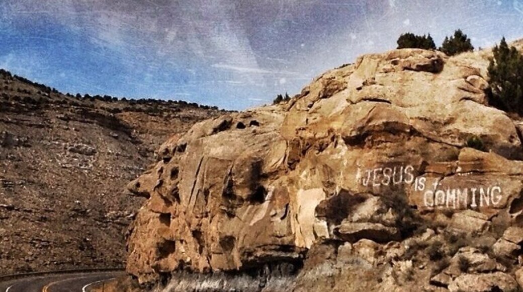 Just an FYI that Jesus is coming. Or in this case, Jesus is comming. đ Seriously though, this made me smile as I was about to drive past. Also, Hwy 64 is definitely one of the most scenic drives in all of Colorado. :)