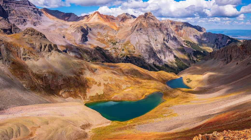 The Blue Lakes in the San Juan Mountains are great for a day hike.
View from the rim to Mt. Sneffels at an altitude of 3902m (12,793 ft).
The photo shows upper and middle blue lakes. You can get a view of all three blue lakes from the summit of Mt. Sneffels (4315m / 14,157 ft.).
Must be even better in the summer months, when all the flowers are still their bloom and the mountains are covered with snow.
#GreatOutdoors
#Nature
#Adventure