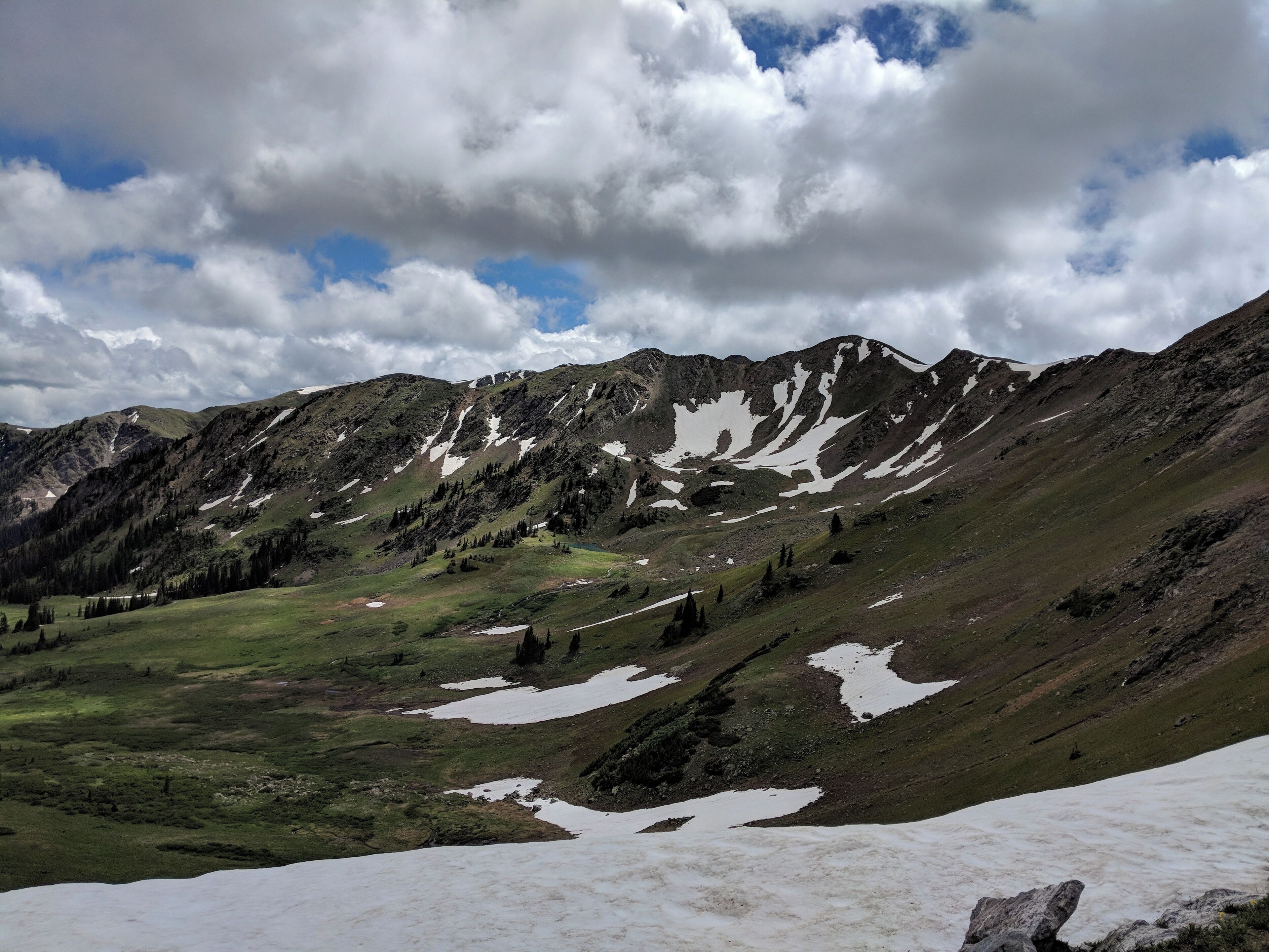Climbing passes with sweeping views of Never Summer Wilderness and moose! #neversummerwilderness #aboveitall #mountains #coloRADo #rockymountains 