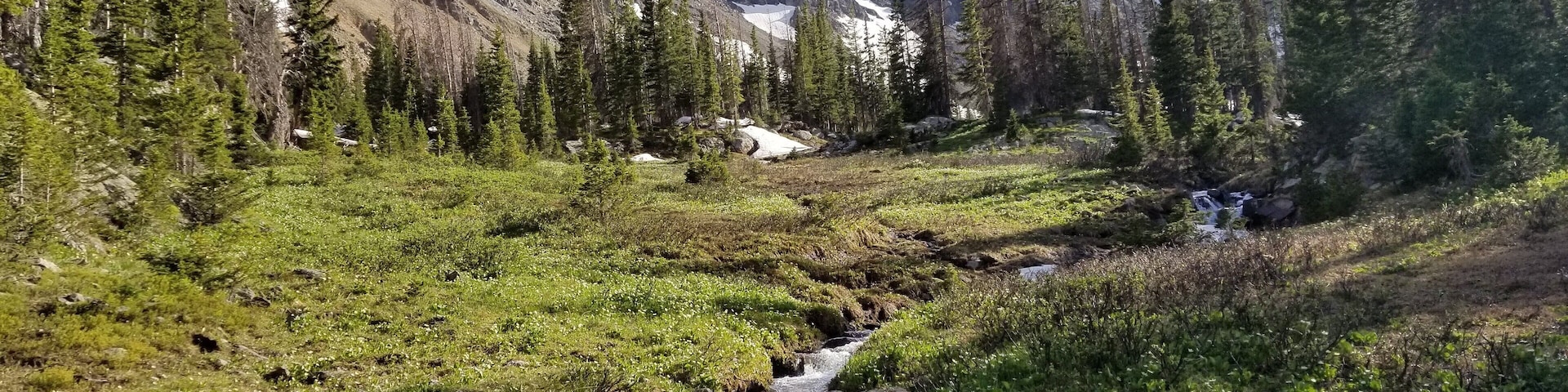 Beautiful backpacking trail up to two lakes #greatoutdoors