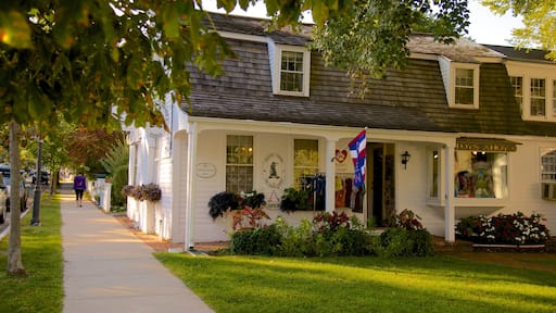 Essex featuring a house