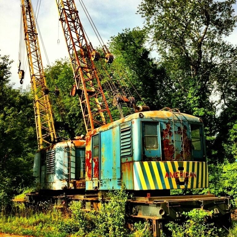 This is a hidden gem. Actually across the street from the overflow parking lot. Follow the tracks. This is best as a morning shot... 8-9:30 a.m.
Great textures and details on this piece. I spent an hour shooting it. The "AMERICAN" logo is classic.
#Abandoned