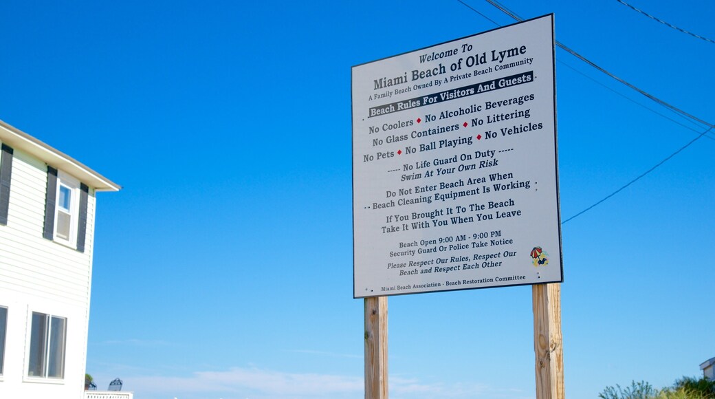 Old Lyme ofreciendo señalización