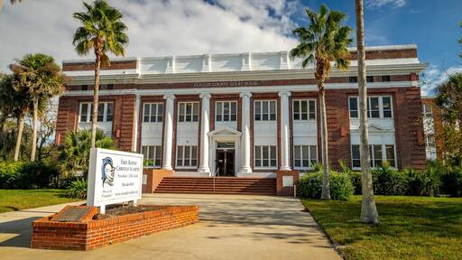 Bunnell showing signage and heritage architecture