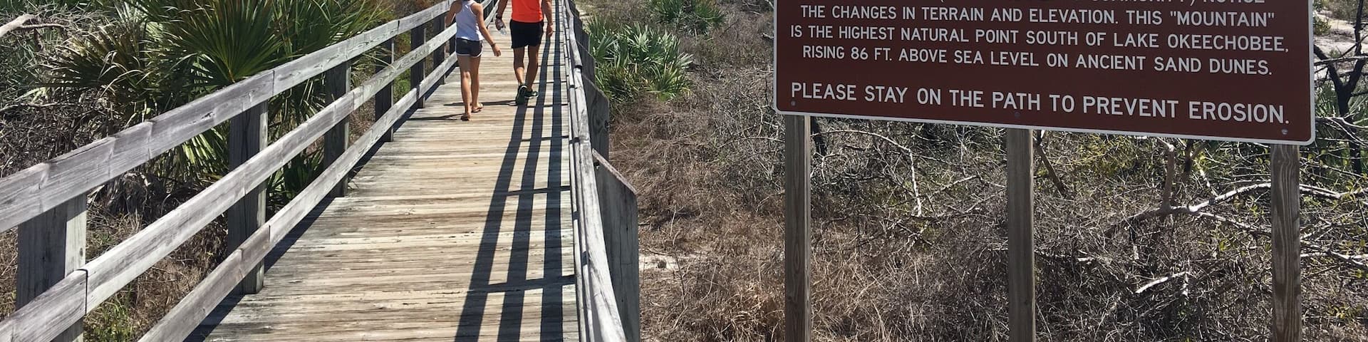 Great park to explore with 2 camping areas, the Loxahatchee River for kayaking and canoeing, cycle trails, equestrian trails, hiking, wildlife galore - former location of Camp Murphy a US Army Signal Corps training site during WWII
#florida #statepark #nature #explore
https://www.floridastateparks.org/park/Jonathan-Dickinson