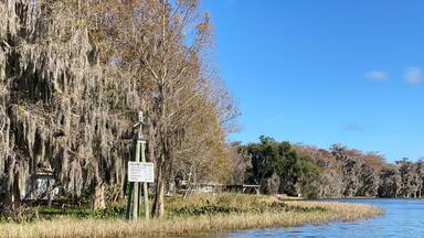 Little Lake Harris is a 2743 acre, Public lake located in Astatula, Tavares, and Howey-in-the-Hills in Lake County. fishing in this lake