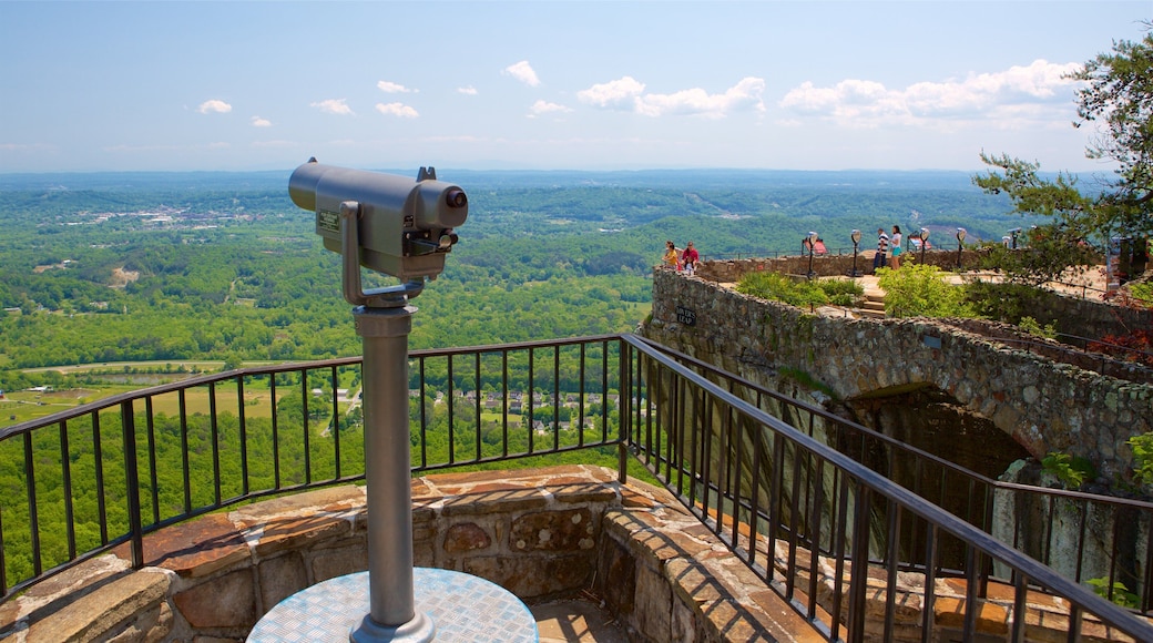 Lookout Mountain showing tranquil scenes and views