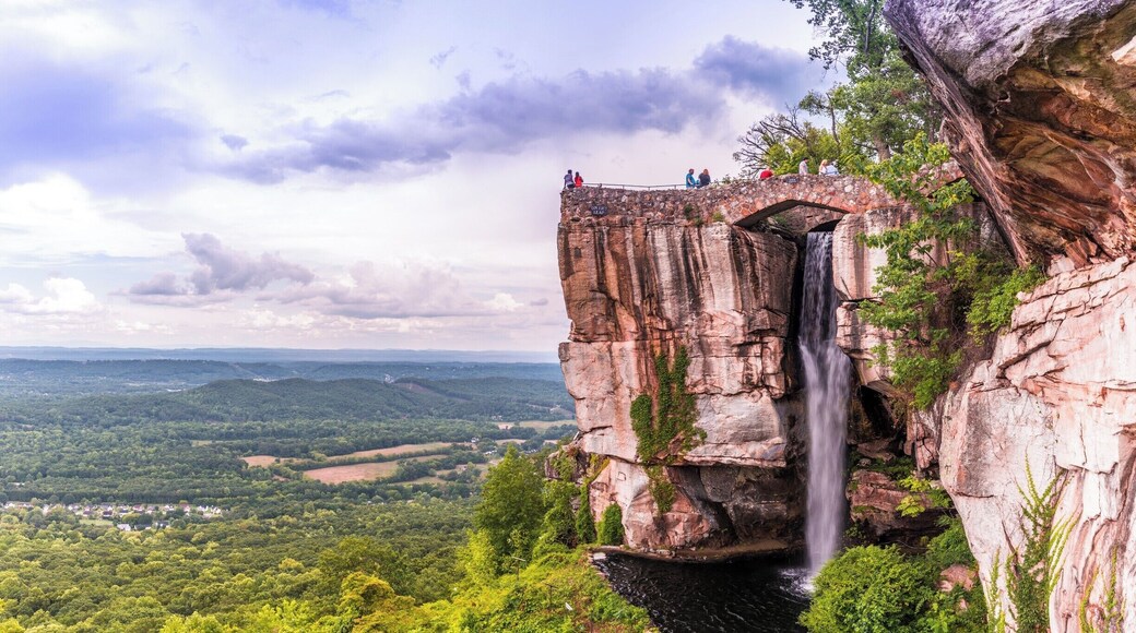 Lovers Leap at the Lookout Mountain near Chattanoga, TN.
