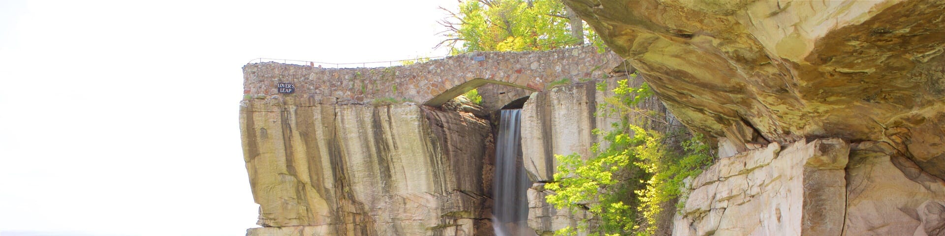 Lookout Mountain featuring a cascade and tranquil scenes