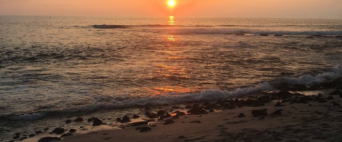 Beautiful beach sunset on the Big Island, Hawaii