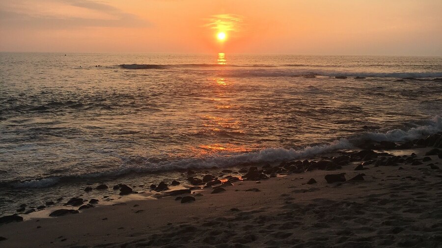 Beautiful beach sunset on the Big Island, Hawaii