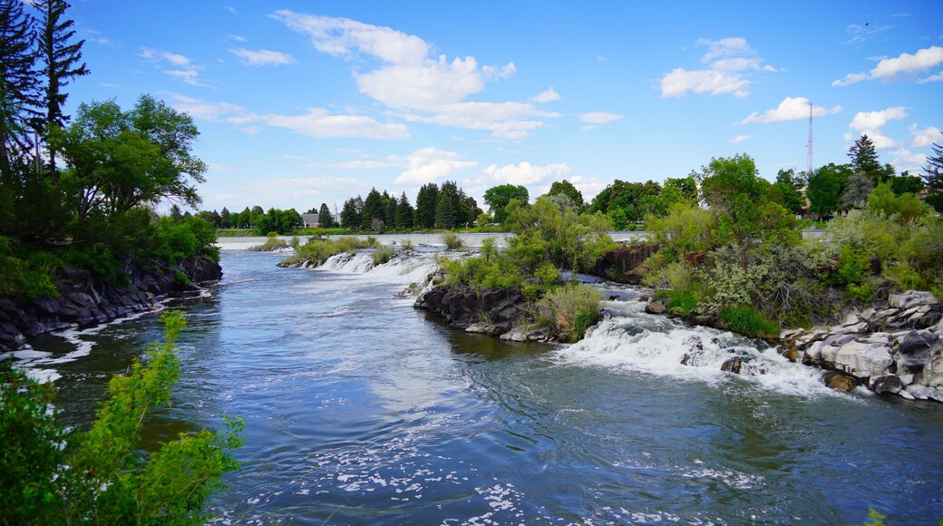 The landscape of city Idaho Falls: Waterfall on the Snake River in central city Idaho Falls