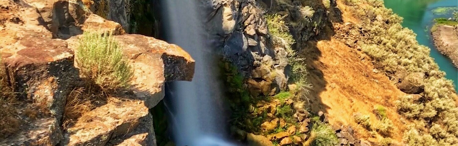 Close up long exposure of the falls.