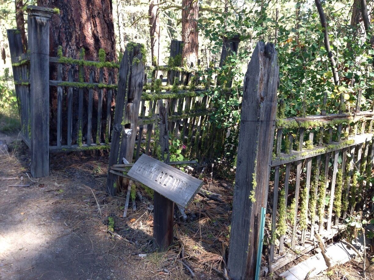 Some graves were unmarked