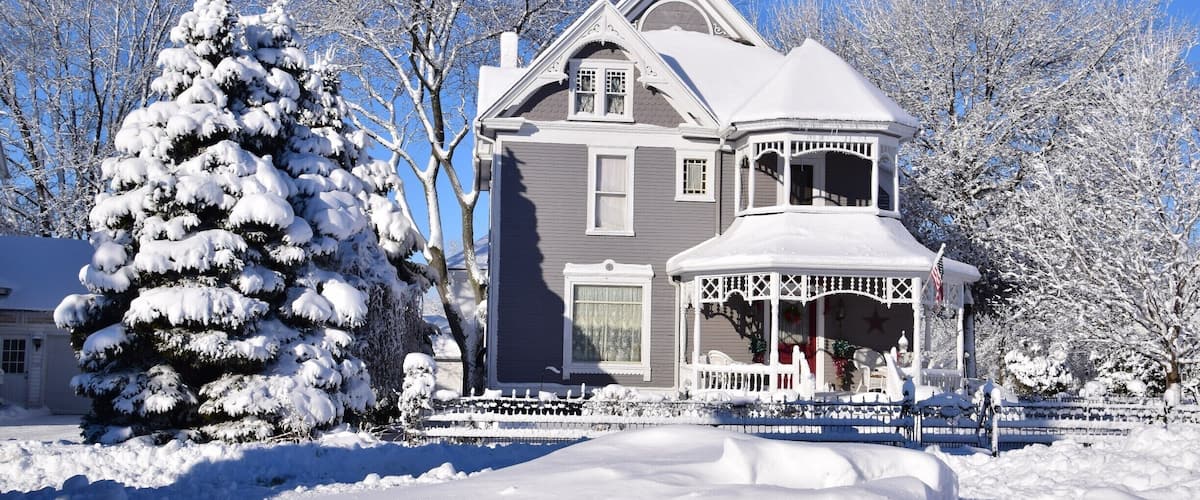 After a 13 inch snowfall, the town of Geneseo, IL was a winter wonderland.