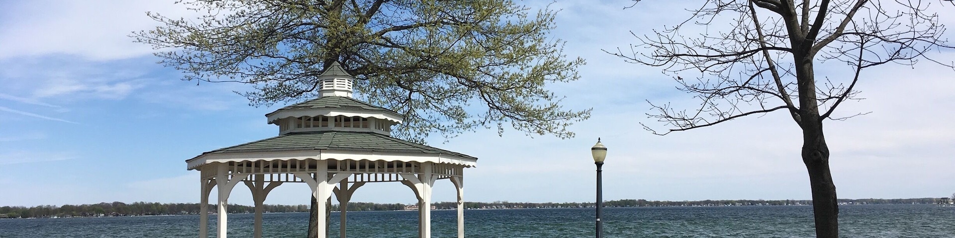 Great place for a getaway. Lovely setting.