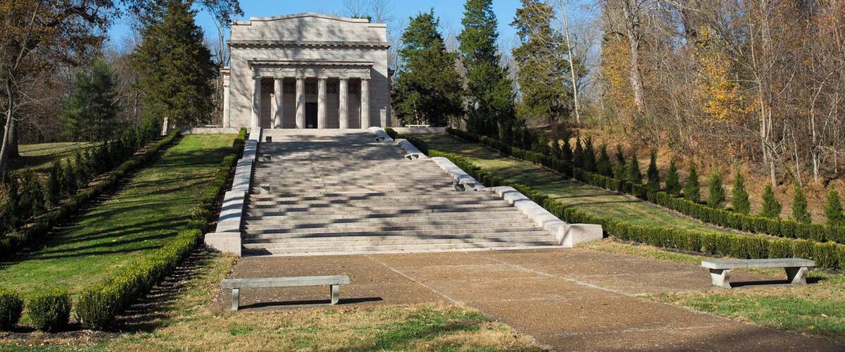 This is the national memorial of the Abraham Lincoln Birthplace. Inside of this building is a log cabin, a replica of the one that Abraham Lincoln was born in. However, this memorial does mark the location where the Lincoln log cabin once stood.
